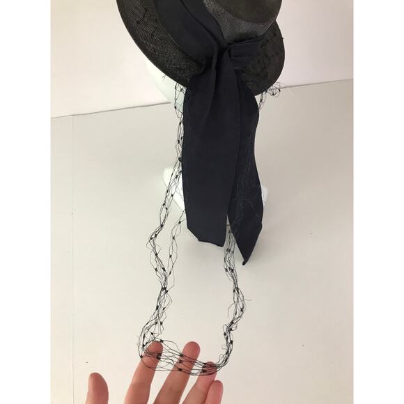 Vintage 1940s Straw Sailor Hat with Star Studs Black & White Dainty Fascinator - Picture 8 of 10